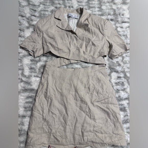 Bershka blazer dress, linen, co ord set - Picture 4 of 7